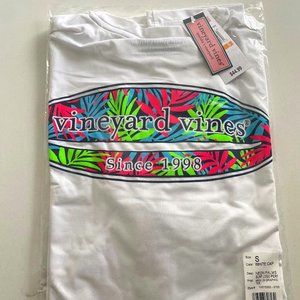 Vineyard Vines Long-Sleeve Performance Graphic Tee